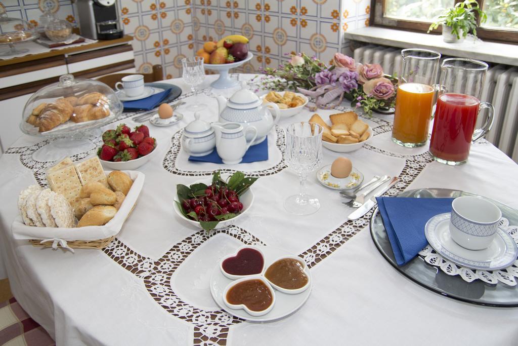B&B Casa Carla Pinerolo Luaran gambar